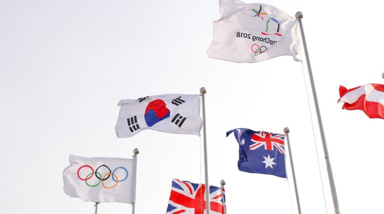 Drapeaux internationaux pour les JO paralympqies